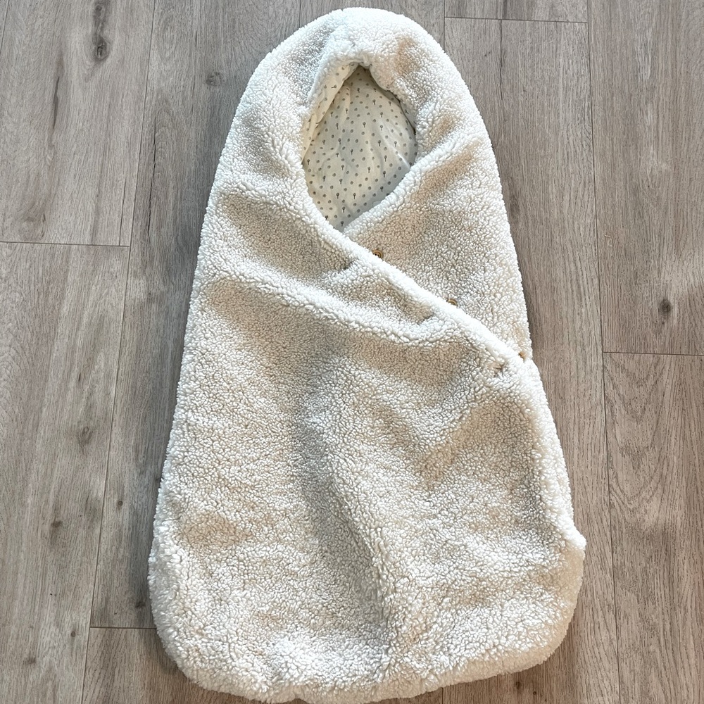 Fleece baby blanket